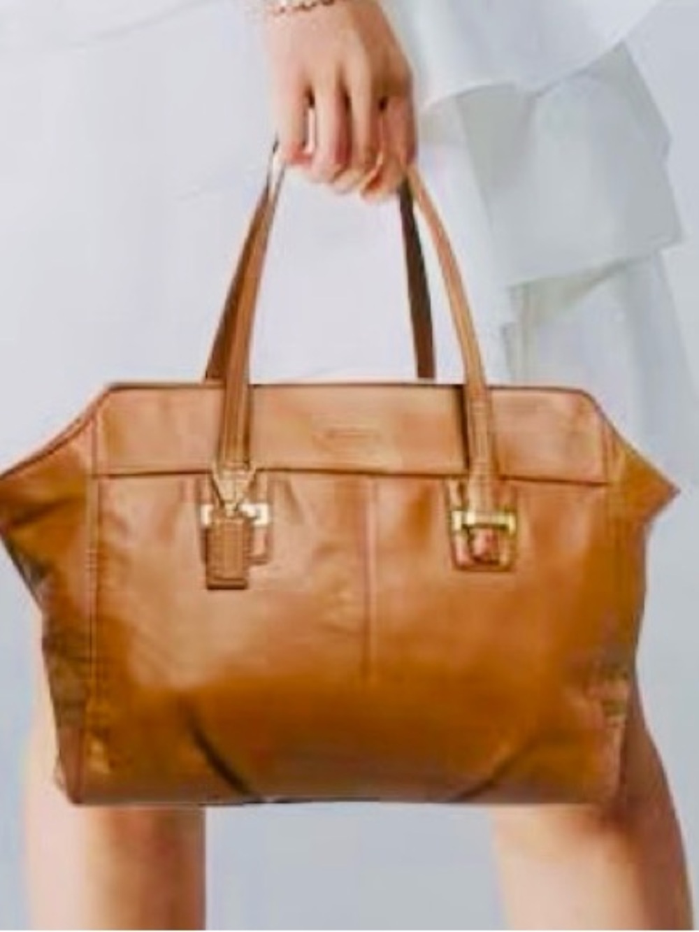 Coach Taylor Alexis Carryall in British Tan - Picture 13 of 13